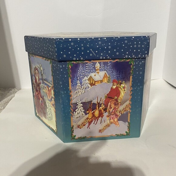 C & F Enterprises 12 Victorian Santas Christmas Tree Ornaments 1995 Victorian - Picture 4 of 4